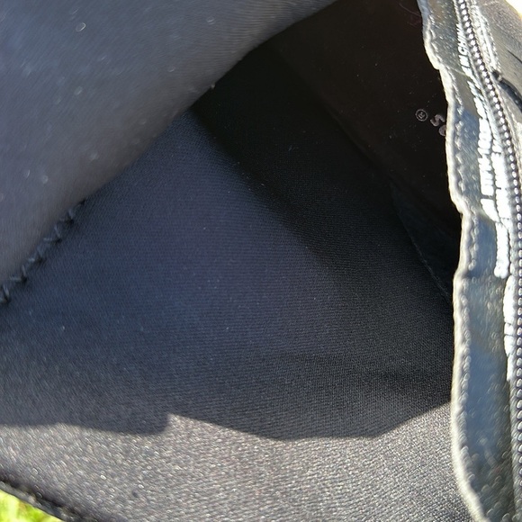 Bare Traps Woman’s Mid Wedge Hidden Heel Zip Up Pixie Ankle Booties Size 10 - Picture 12 of 15